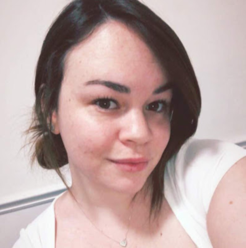 Meet your Posher, Deanna